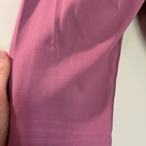 Lululemon align leggings size 6 28” length - Picture 7 of 7